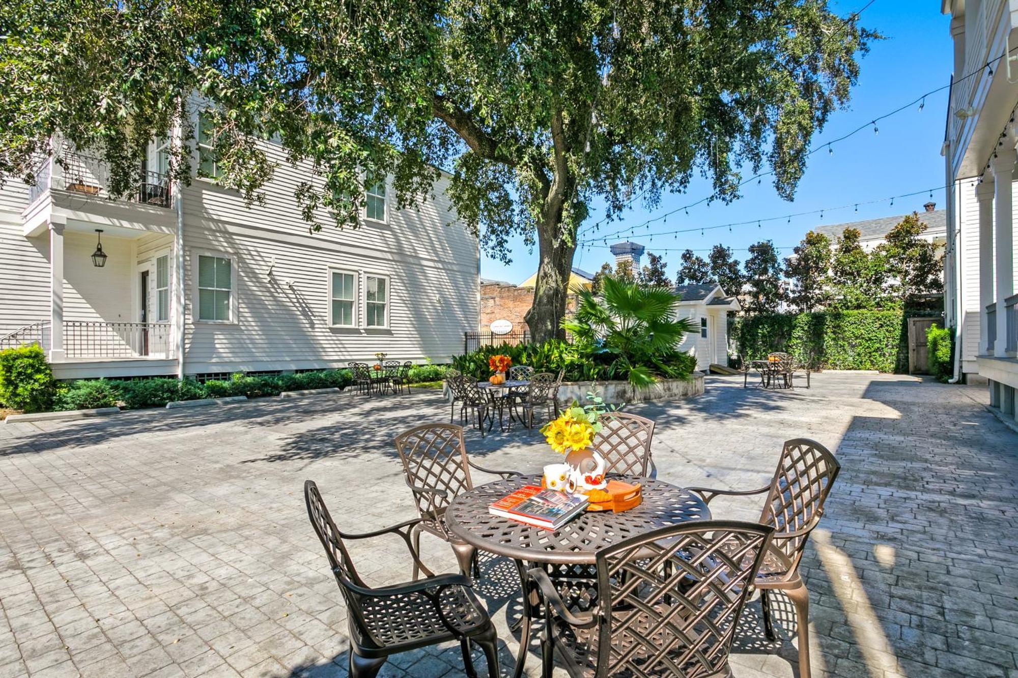 Amazing 3Br Cottage Off St Charles With Pool 新奥尔良 外观 照片