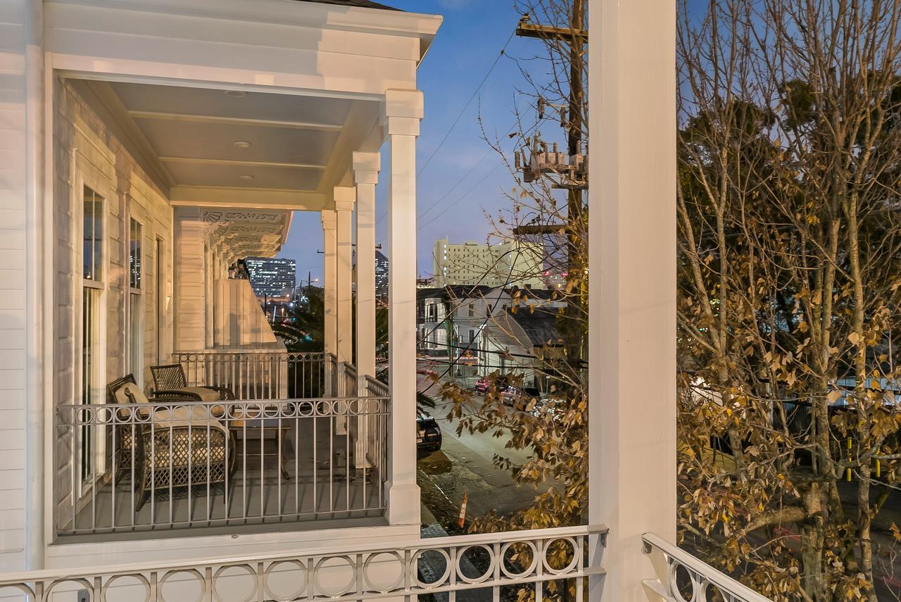 Amazing 3Br Cottage Off St Charles With Pool 新奥尔良 外观 照片
